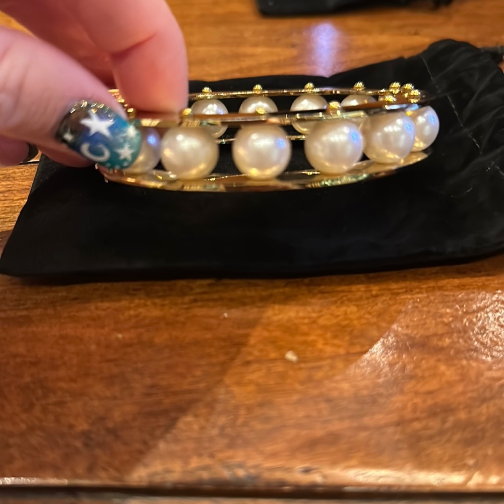 Lele Sadoughi pearl and gold bracelet